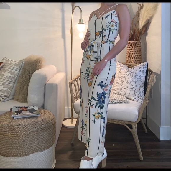 Jumpsuit - Picture 2 of 3